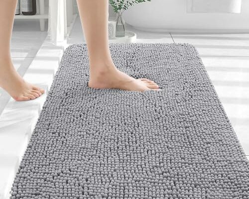 OLANLY Bathroom Rugs 30x20, Extra Soft Absorbent Chenille Bath Rugs, Rubber Backing Quick Dry, Machine Washable Bath Mats for Bathroom Floor, Tub and Shower, Home Decor Accessories, Grey